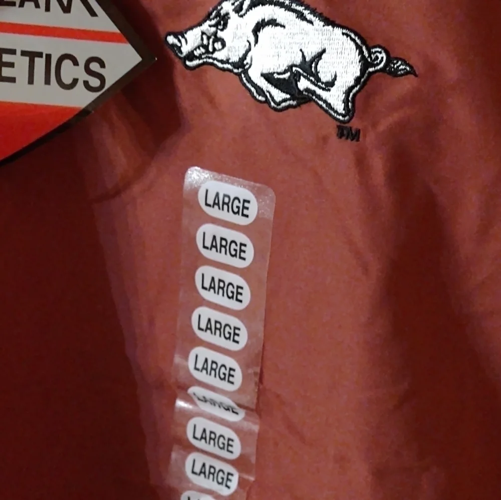 Arkansas Razorbacks Team Athletics Red Pullover Windbreaker Vest Men’s Large NWT